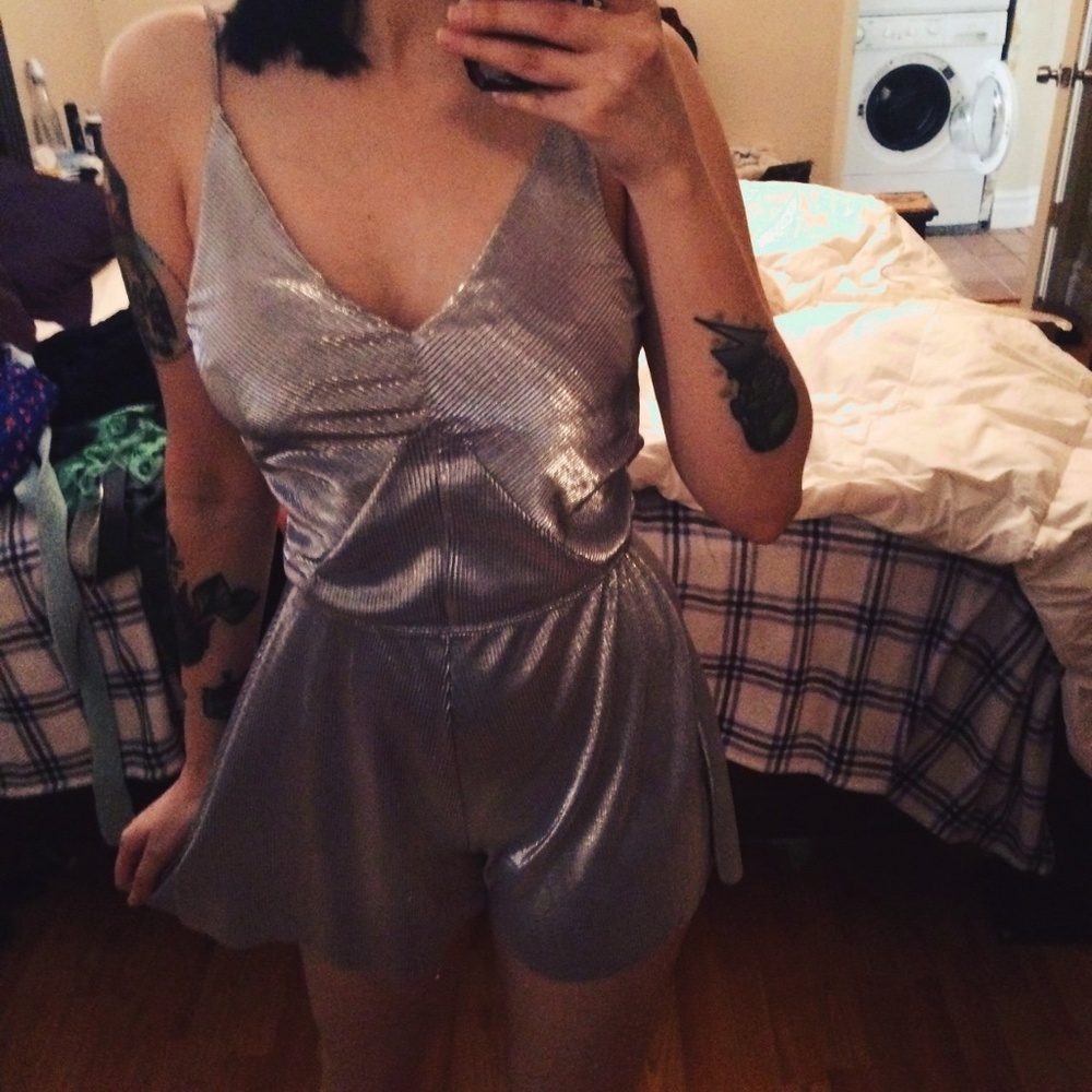 Top shop silver metallic size 2-4 romper